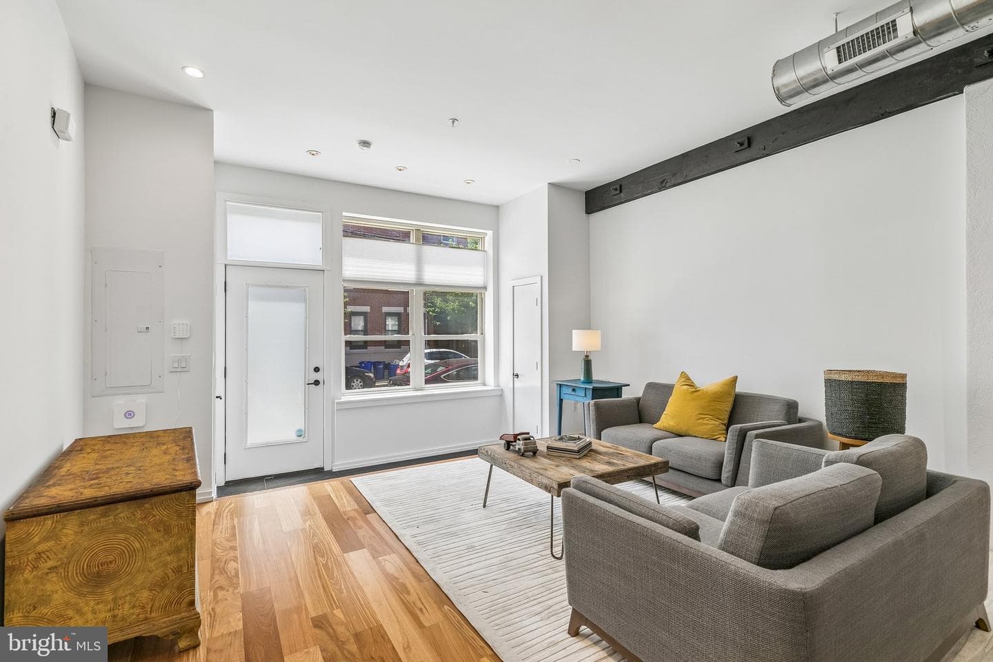 407 Fairmount photo 6