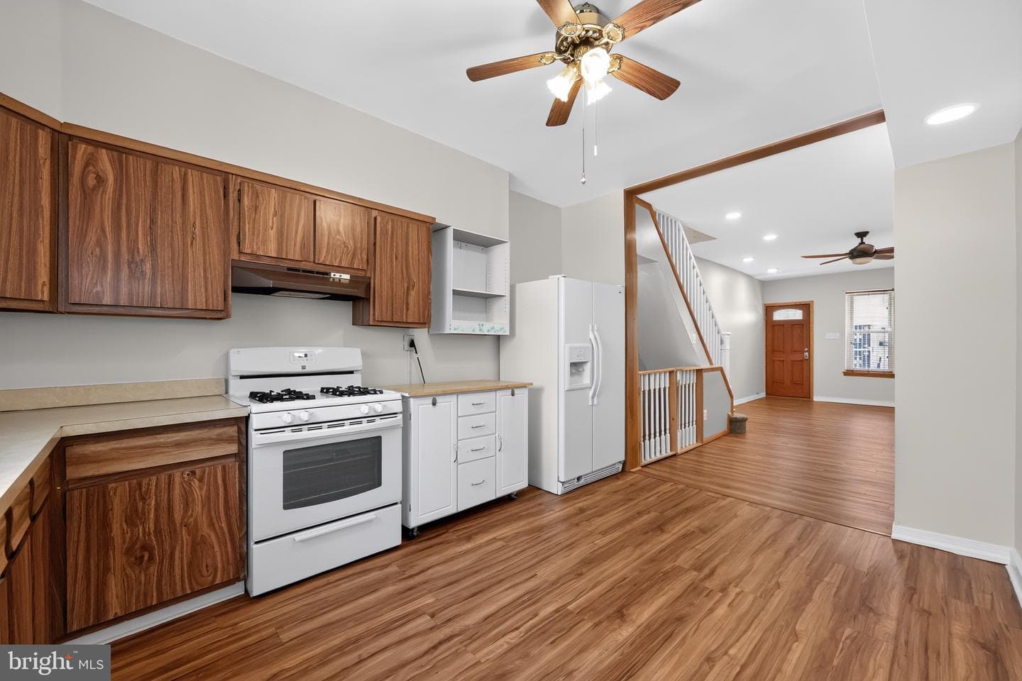 2317 S Hicks Street photo 5