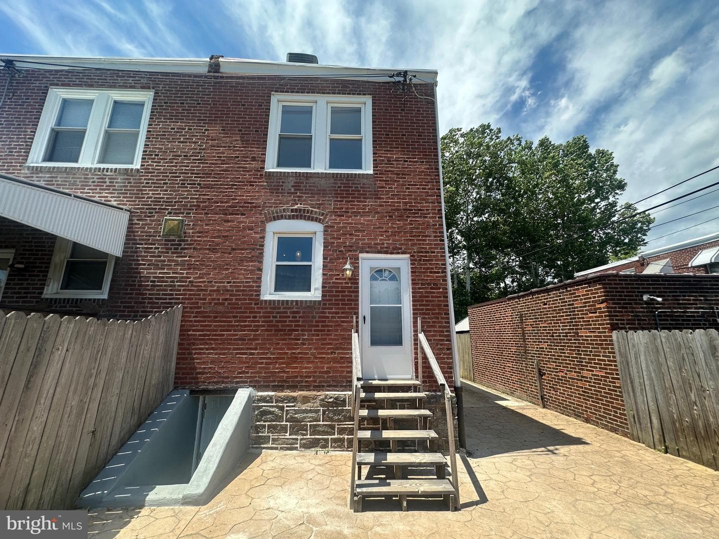 7535 Tabor Avenue photo 19