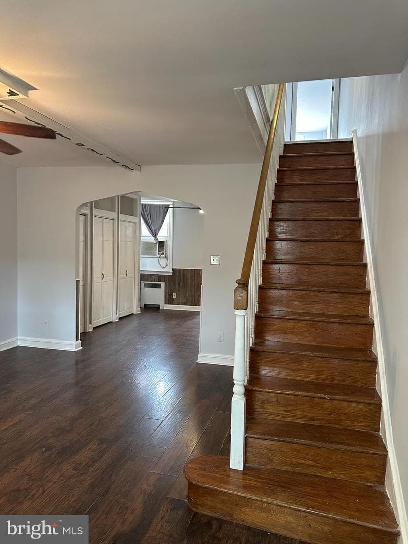 3342 Longshore Avenue photo 5