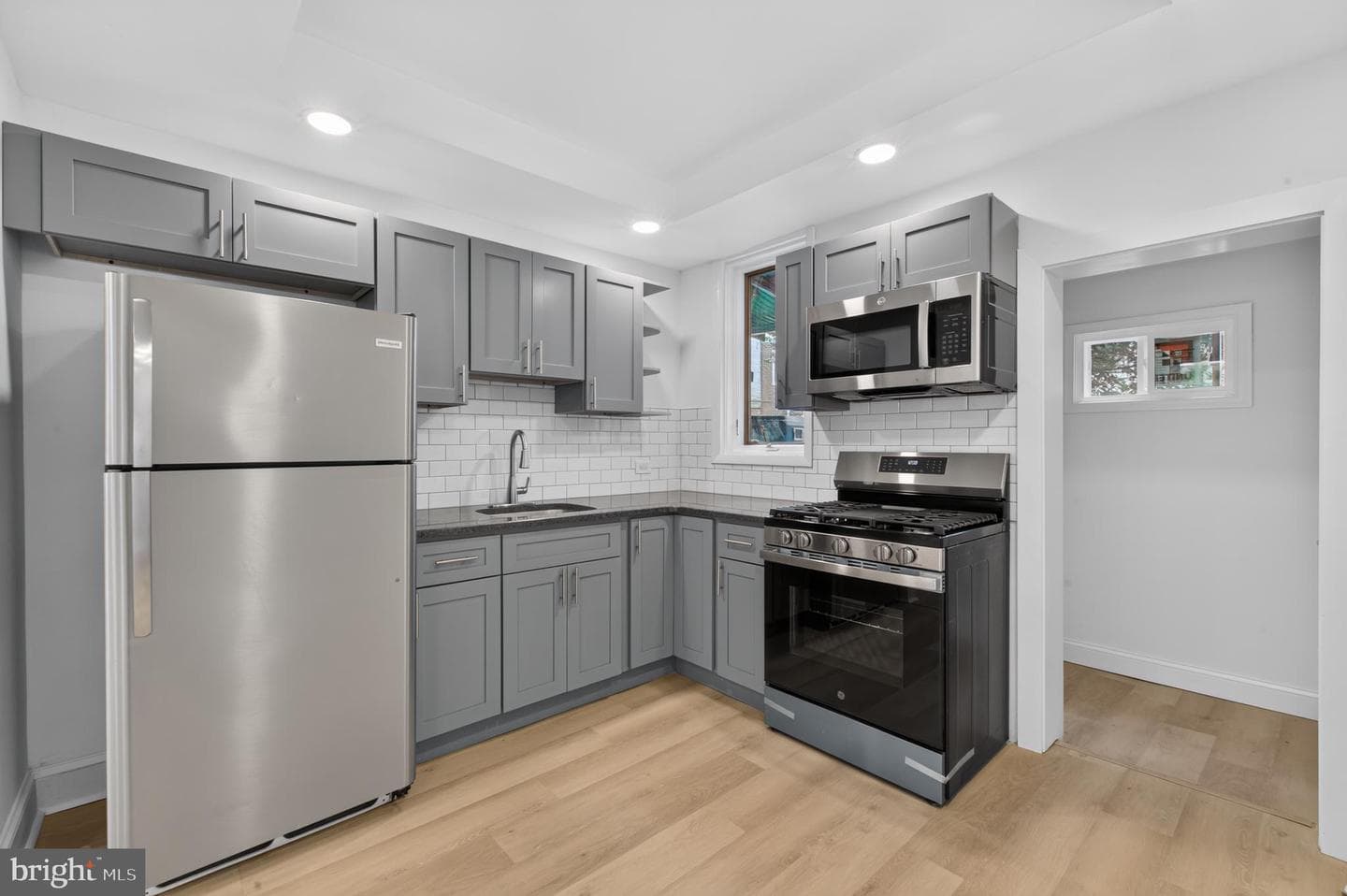 4845 D Street photo 8