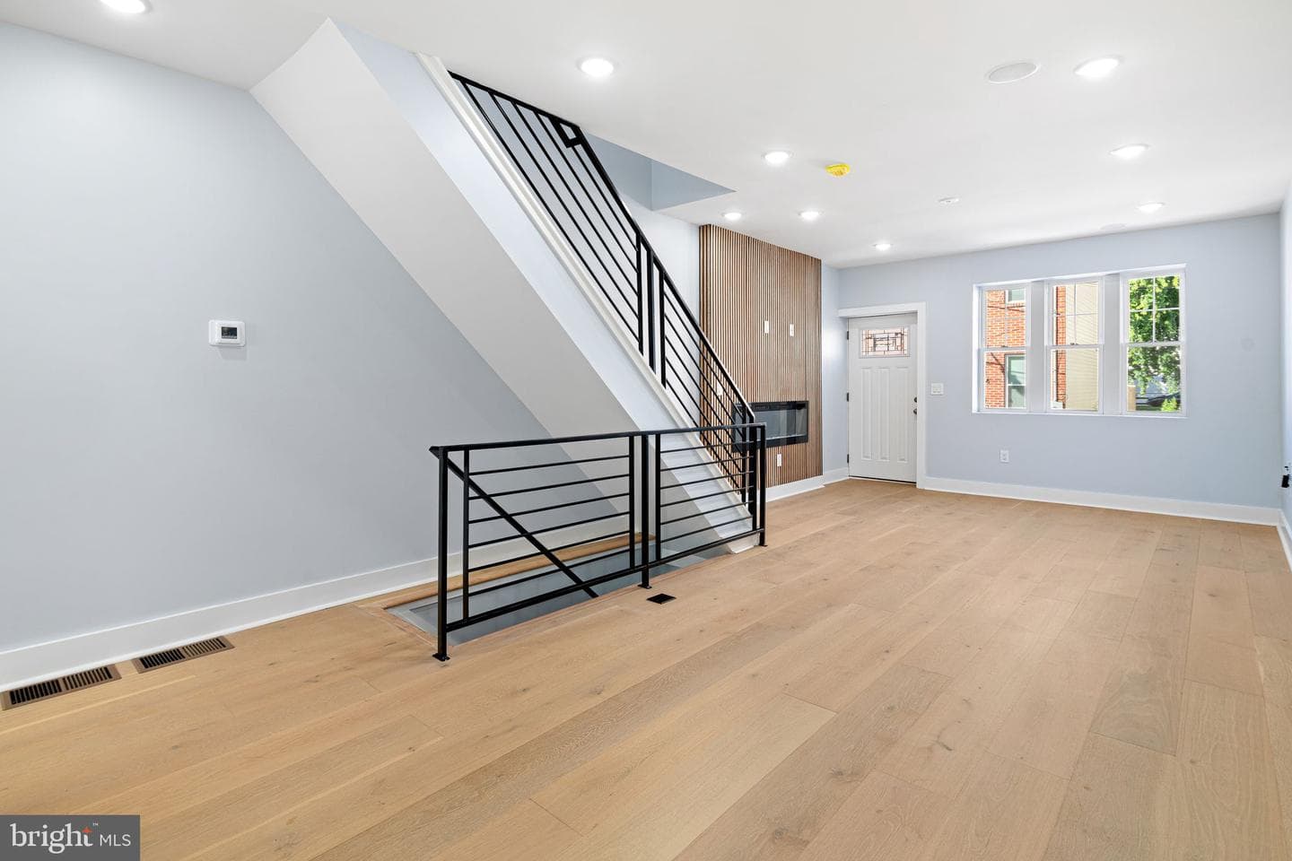 2061 E William Street photo 6