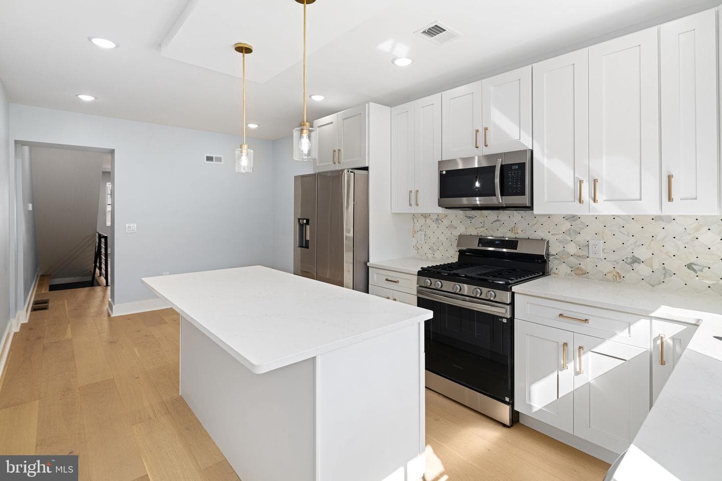 2061 E William Street photo 8