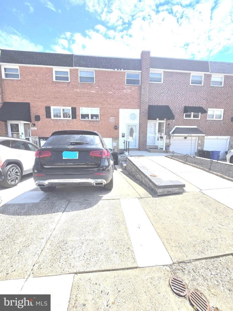 3559 Nottingham Lane, Philadelphia