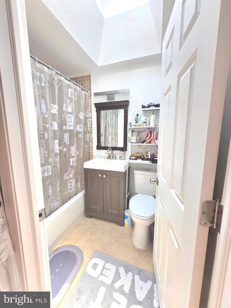 3559 Nottingham Lane photo 7