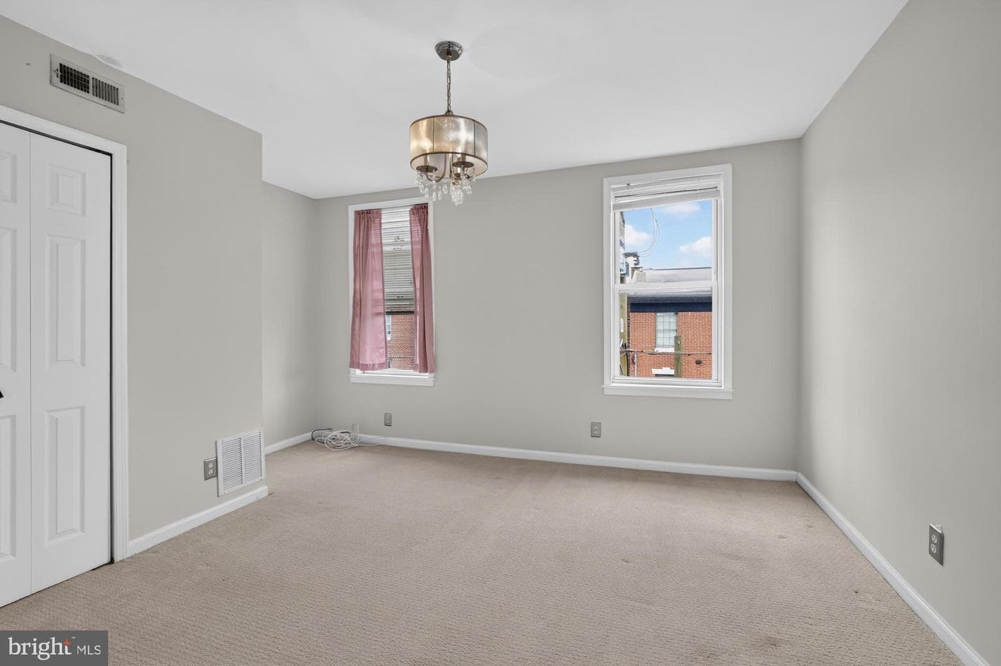 1321 E Susquehanna Avenue photo 35