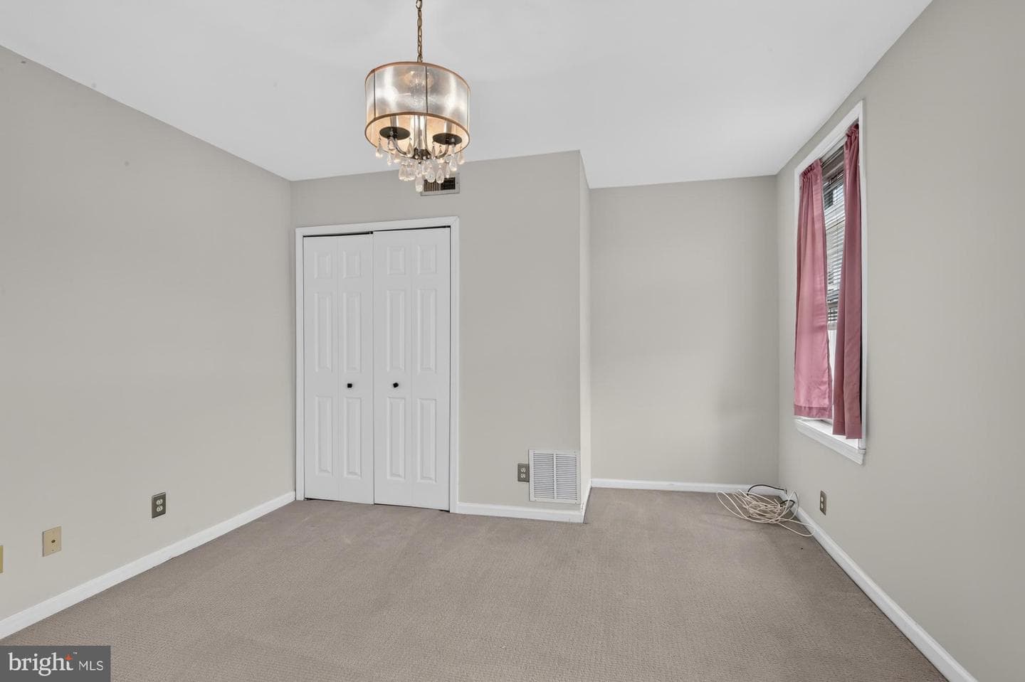 1321 E Susquehanna Avenue photo 37