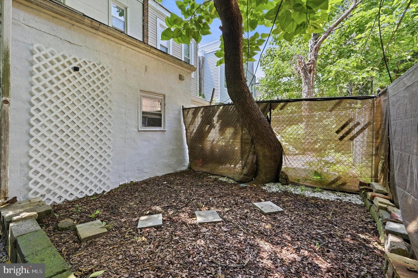 5305 W Girard Ave photo 16
