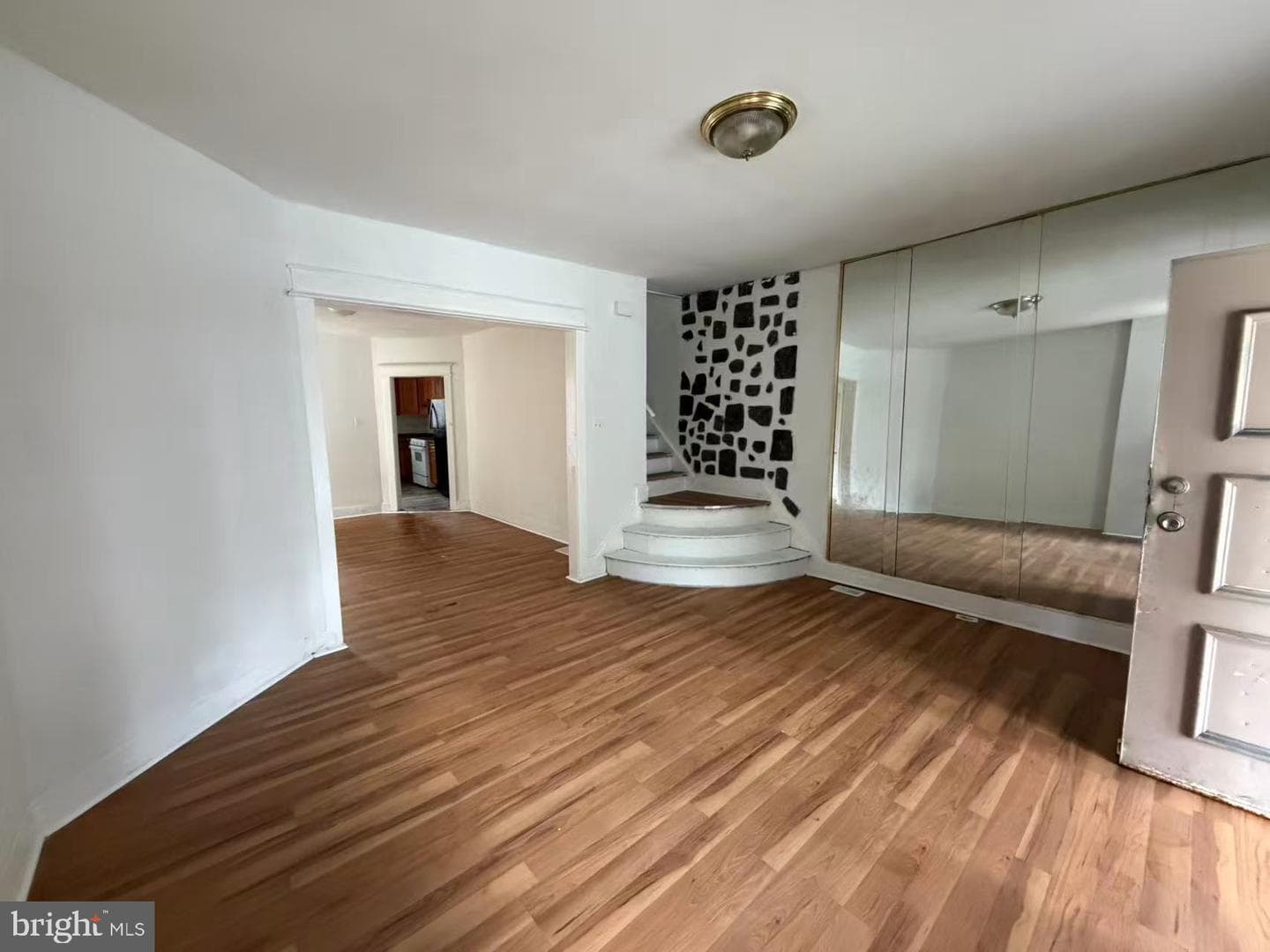 1734 Belfield Avenue photo 3