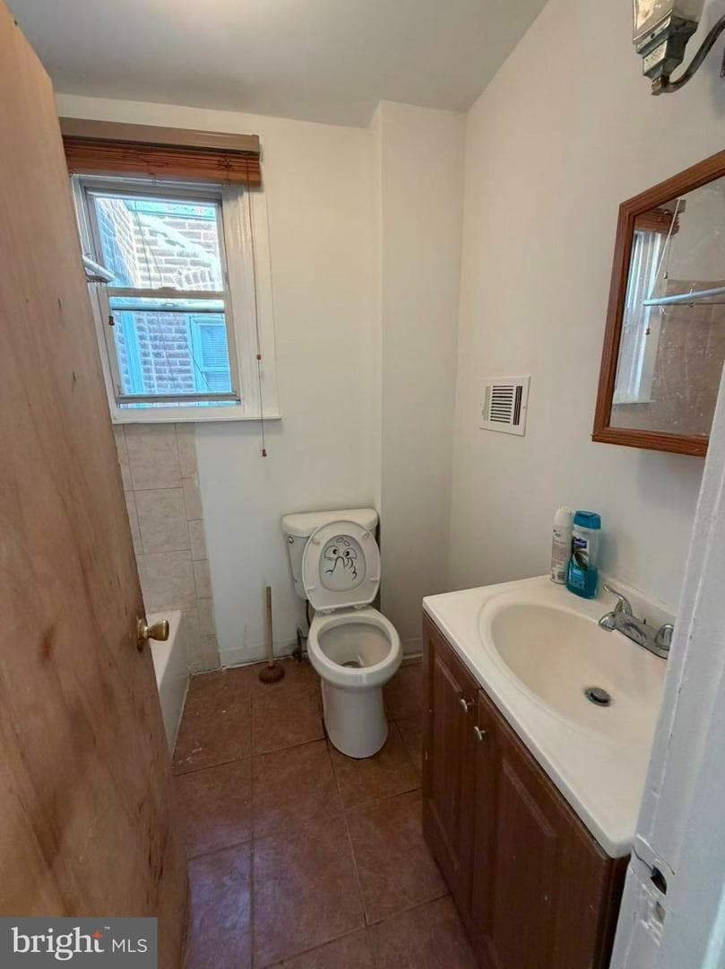 1734 Belfield Avenue photo 9
