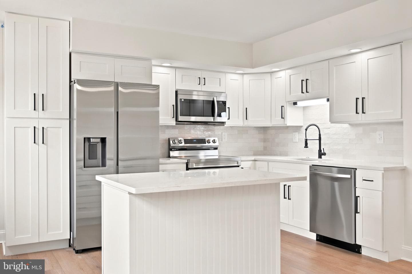 3511 Carey Road photo 13
