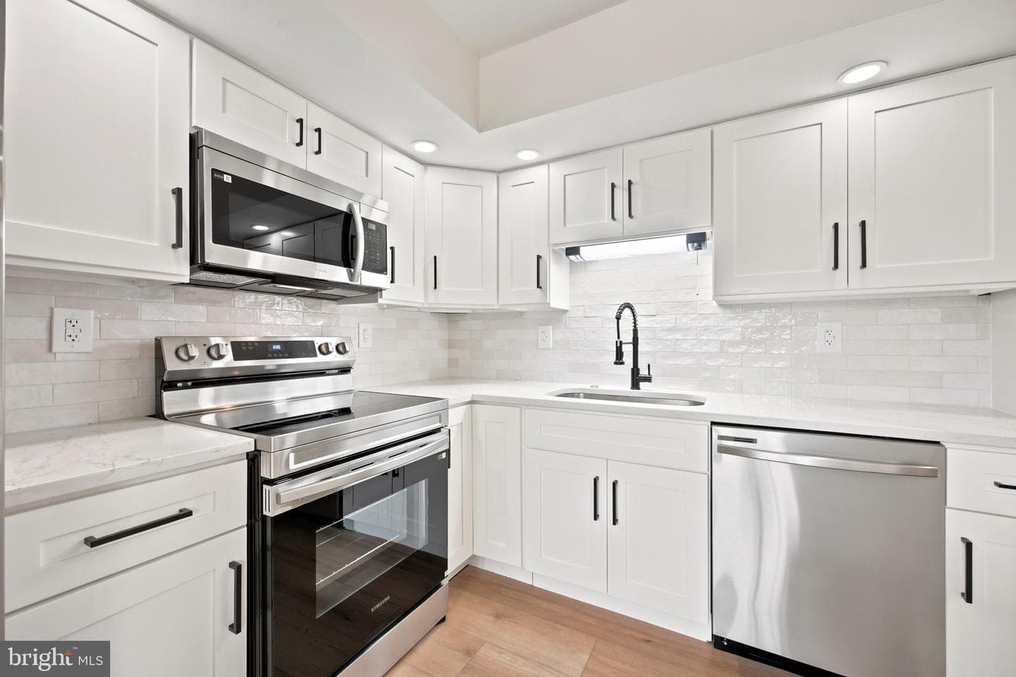 3511 Carey Road photo 14