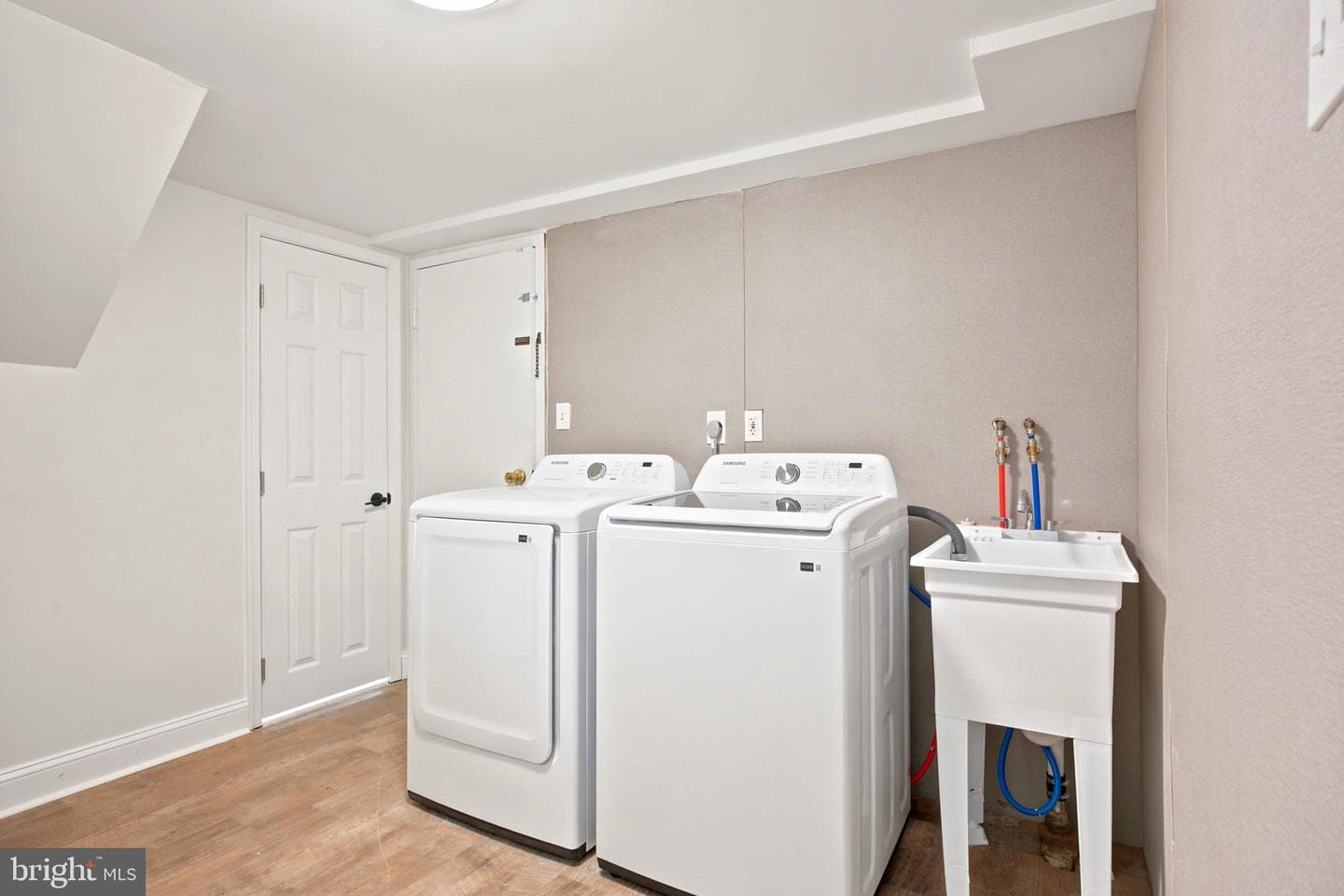 3511 Carey Road photo 24