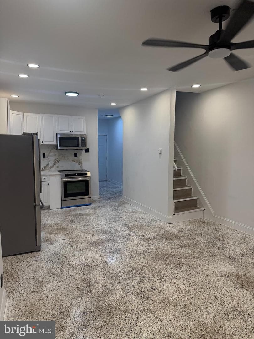 2409 W Harold Street photo 3