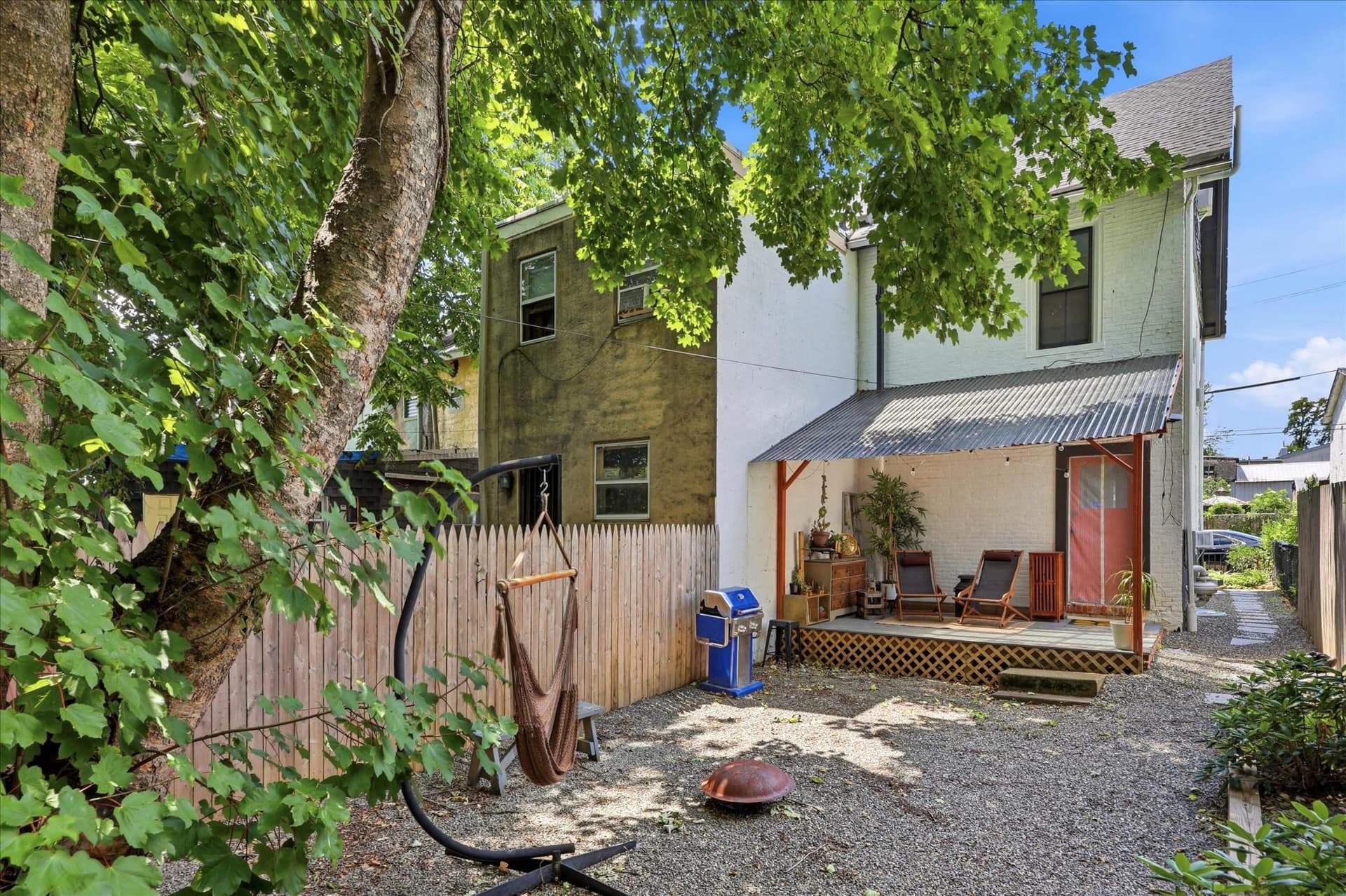 6649 Crowson Street photo 21