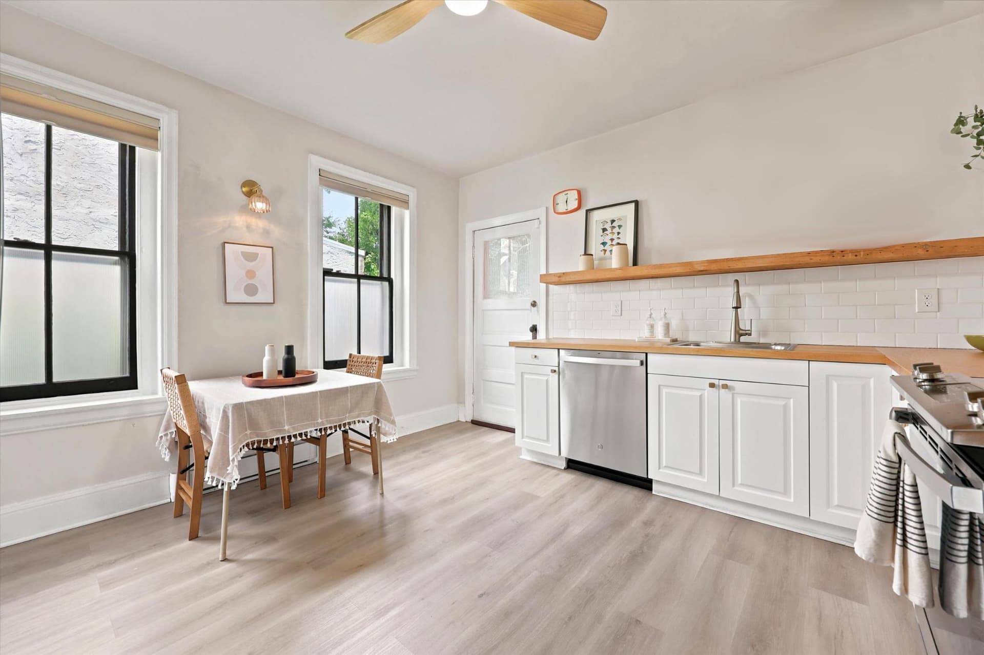 6649 Crowson Street photo 3