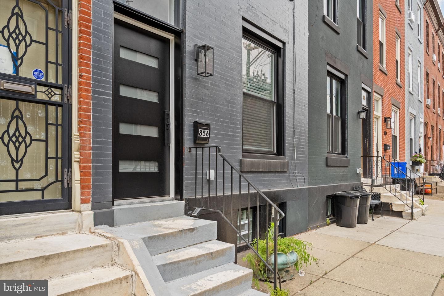 856 Perkiomen Street photo 3