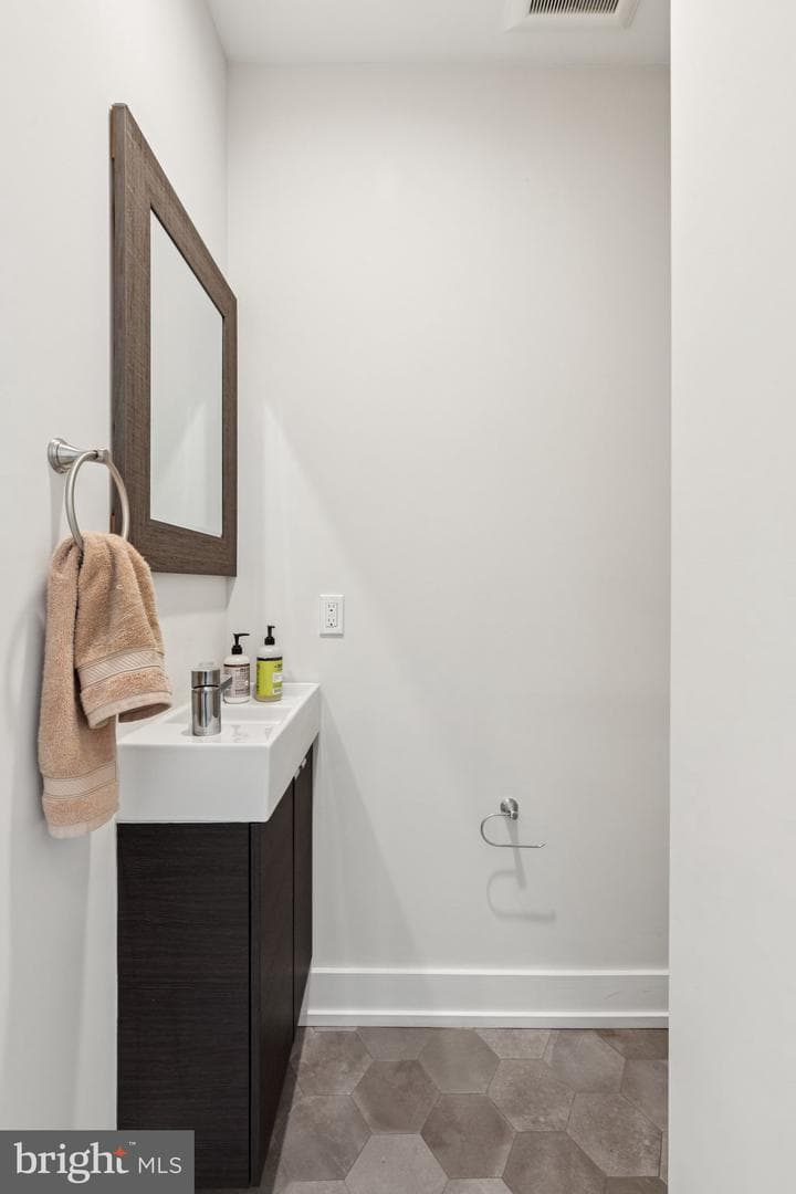 1305 N. 27th Street #5 photo 18