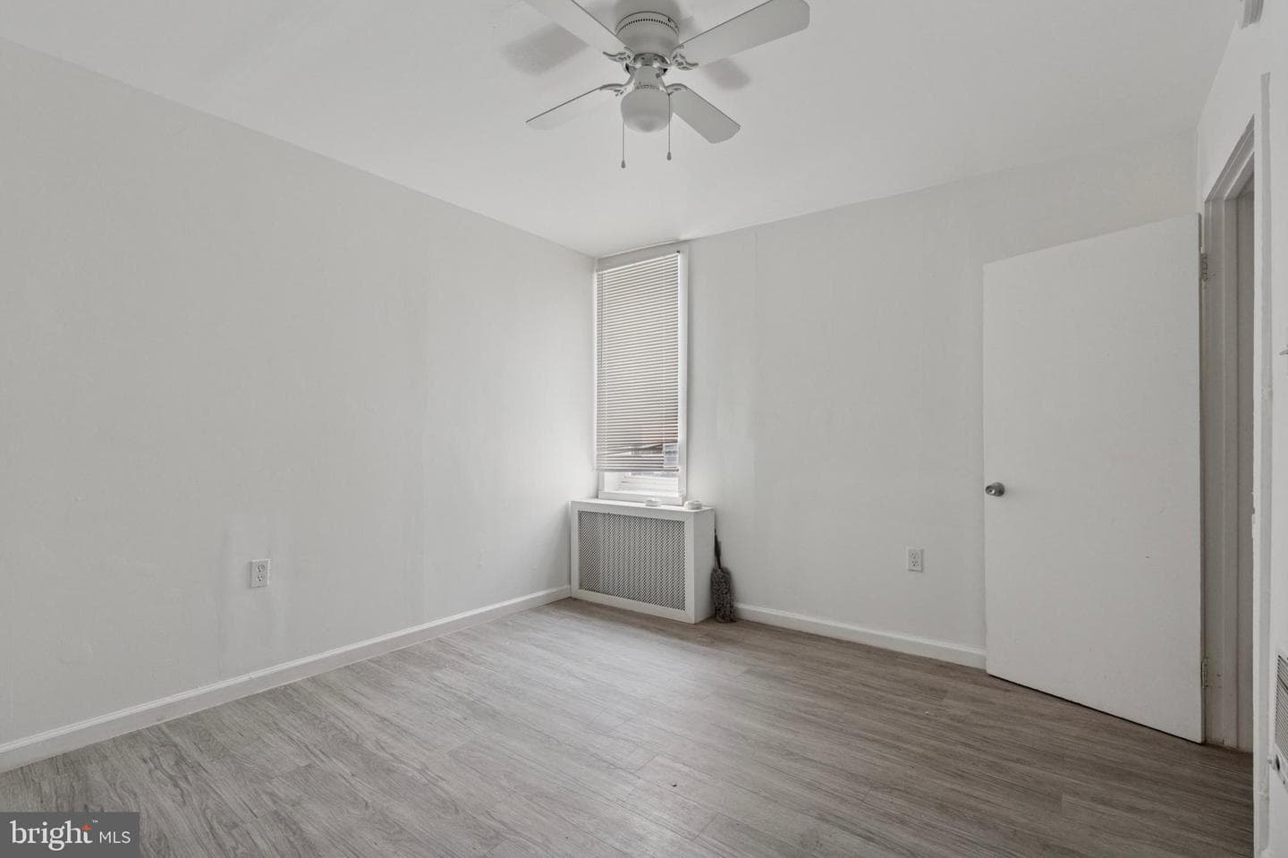 1934 E Lippincott Street photo 13