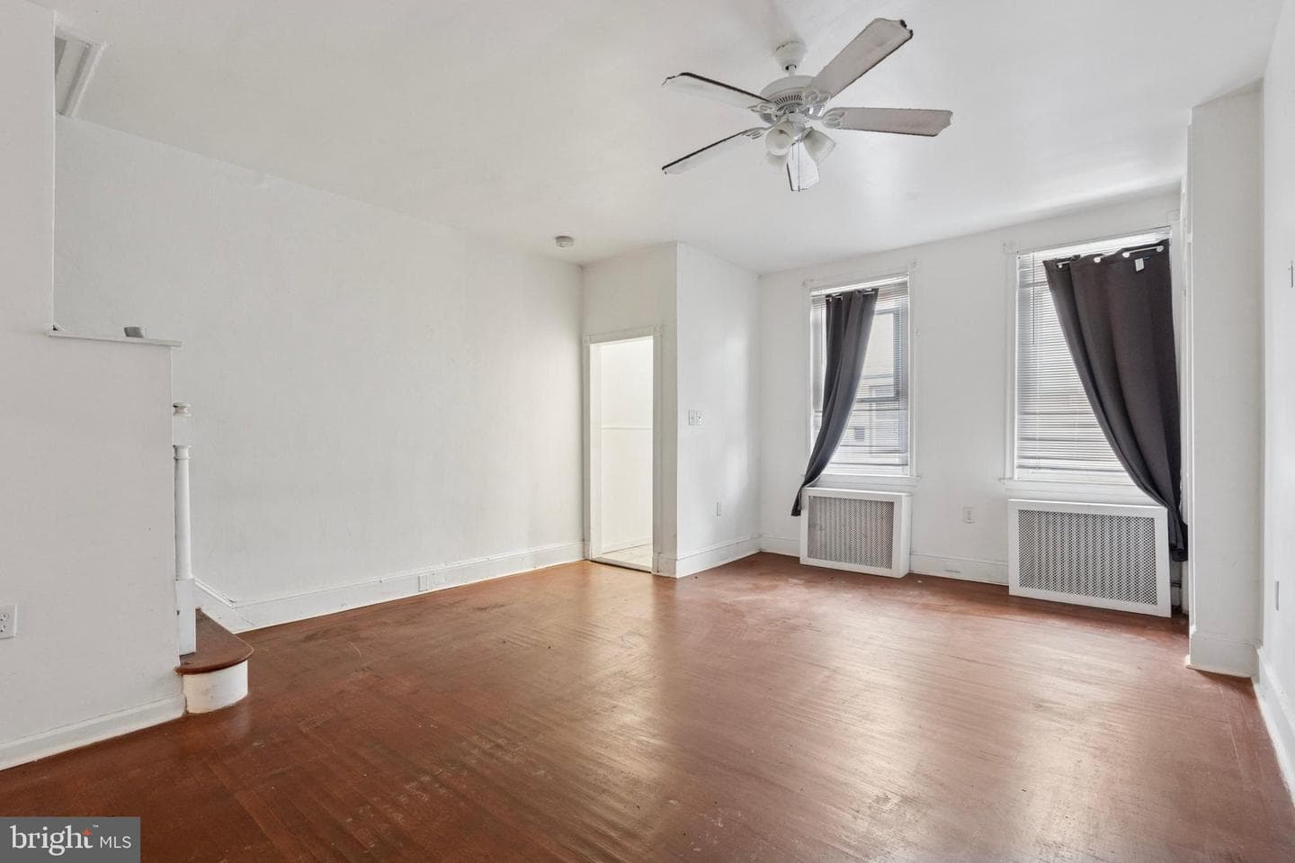 1934 E Lippincott Street photo 4
