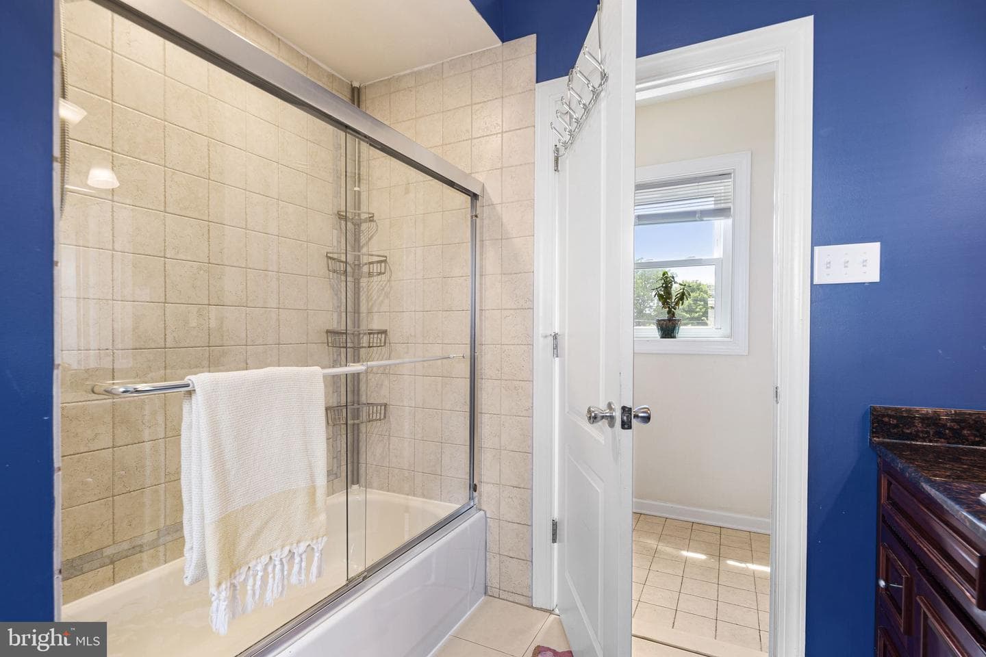 3910 Baring Street photo 34
