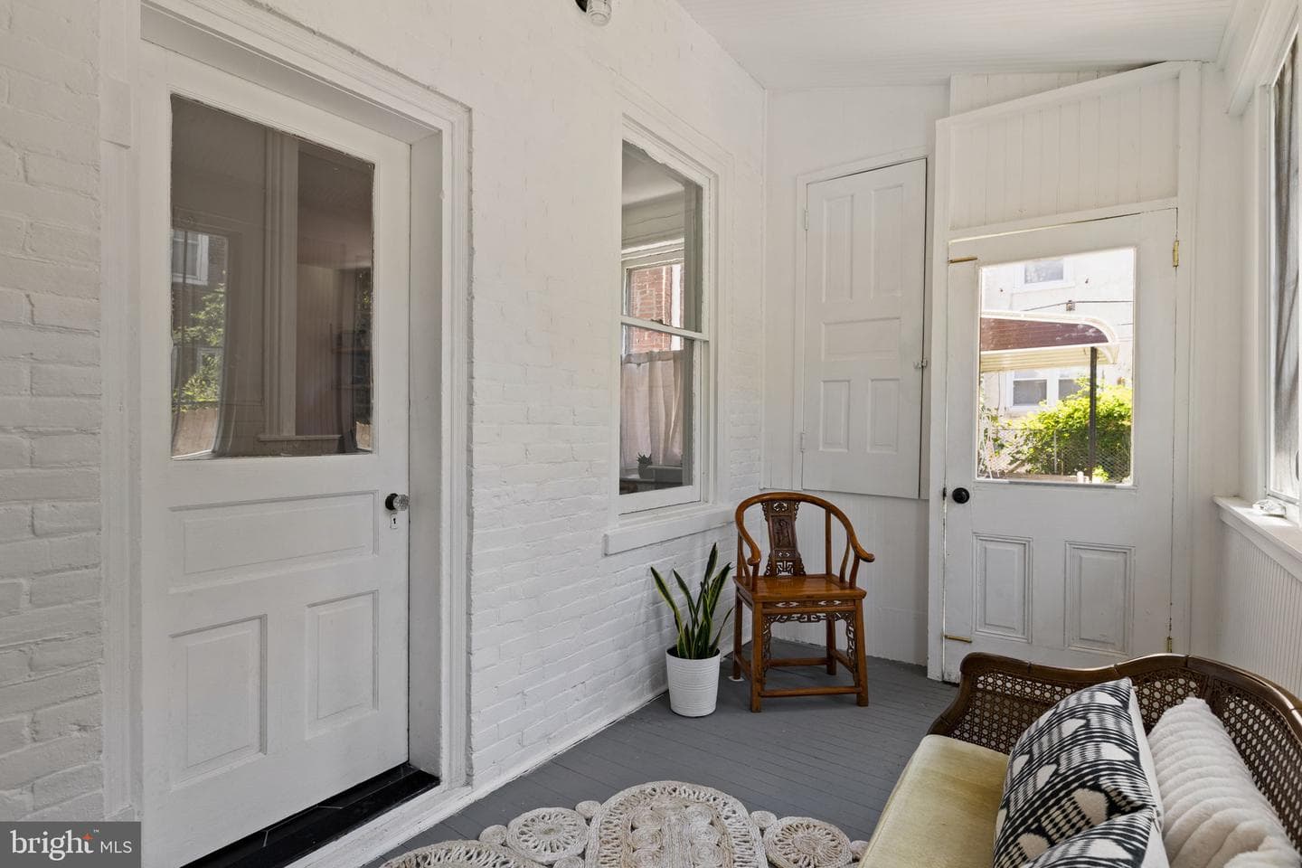 5110 Greene Street photo 25