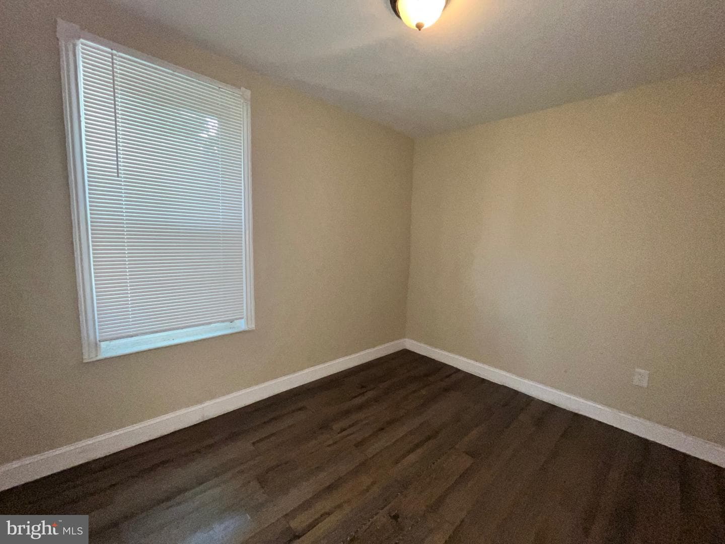 250 N Horton Street photo 13