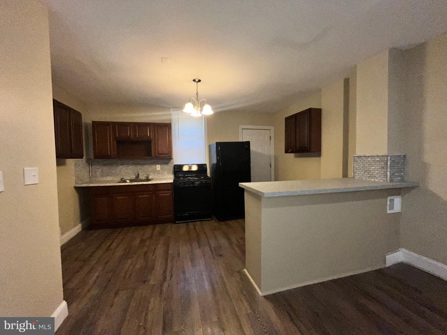 250 N Horton Street photo 9