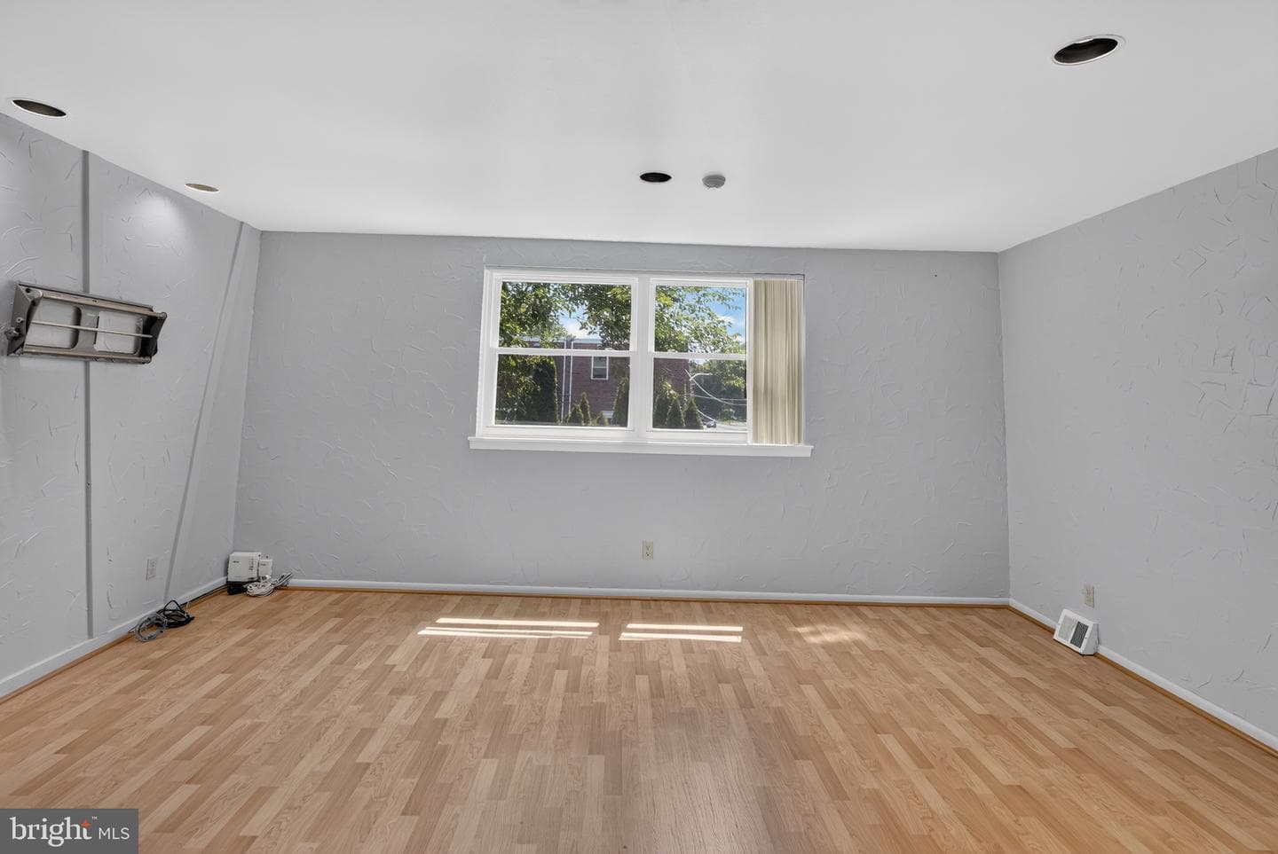1100 Surrey Rd, Philadelphia