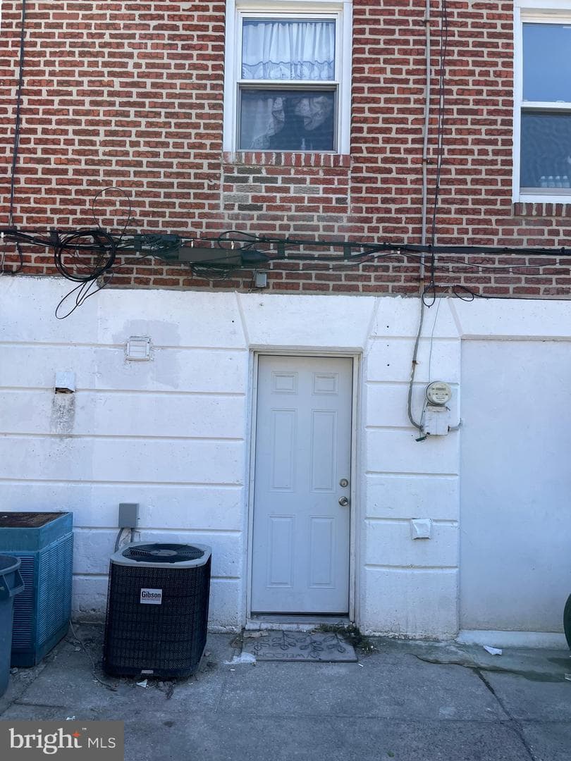 7128 Rutland Street photo 14
