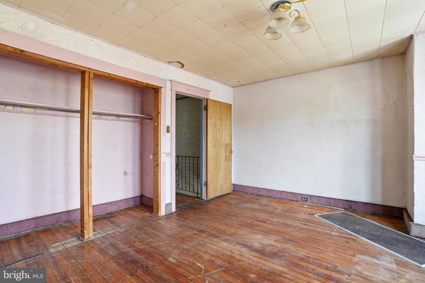 6154 Walker Street photo 12