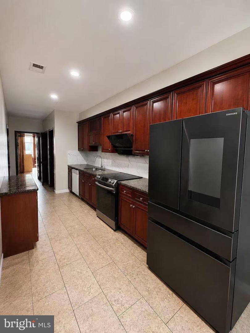 211 N Camac Street #4c, Philadelphia