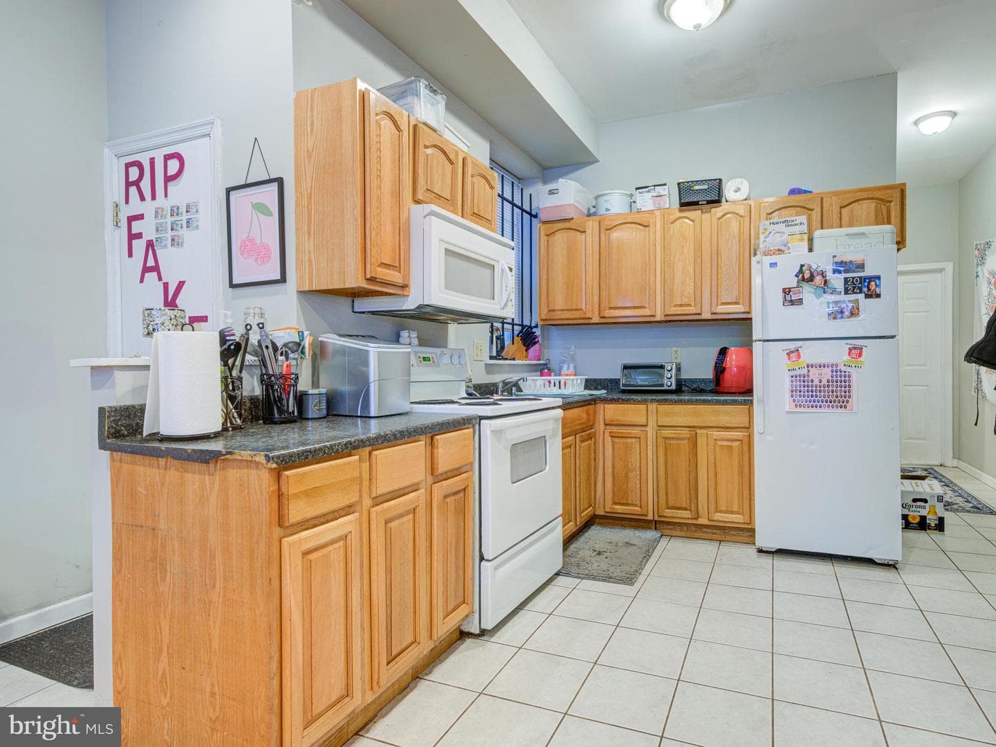 1842 N Willington Street photo 4