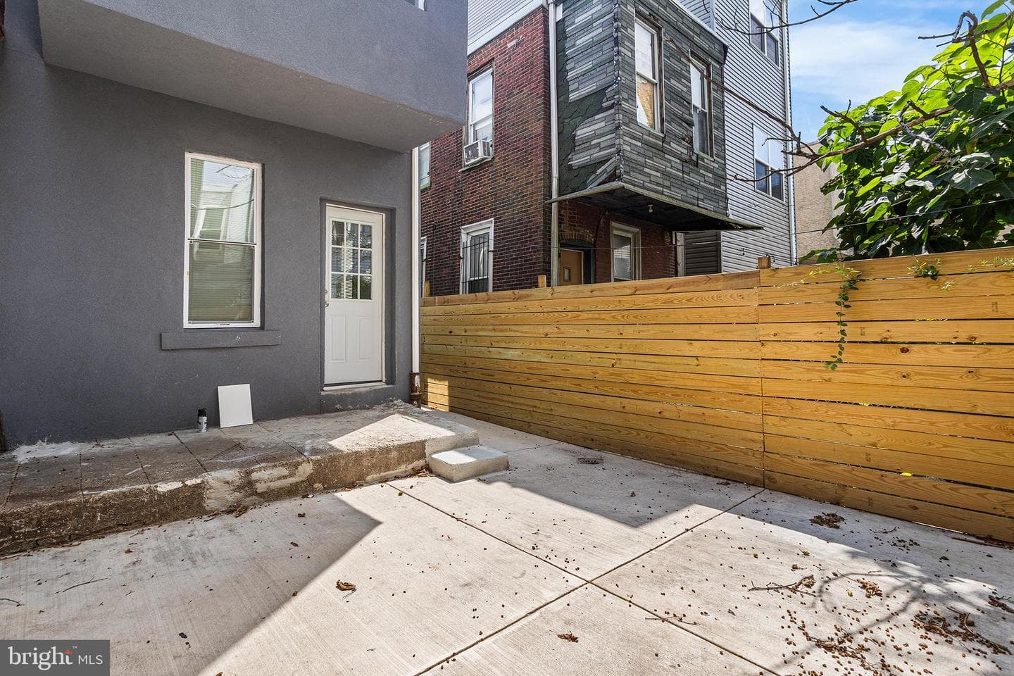 2235 Tasker Street photo 30