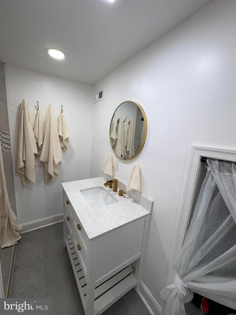 7768 Ditman Street photo 23