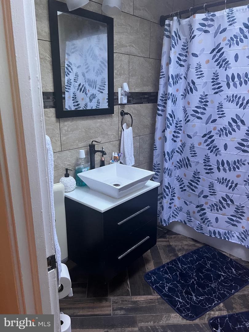 4259 Neilson Street photo 28