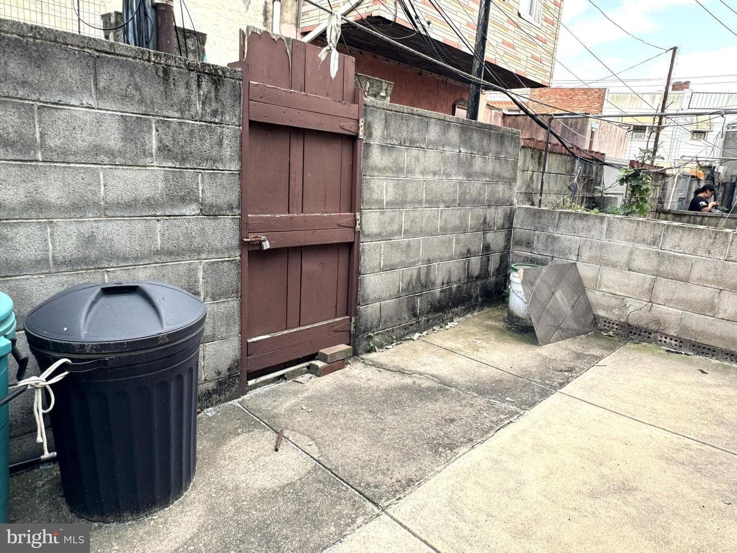2317 S 9th Street photo 25
