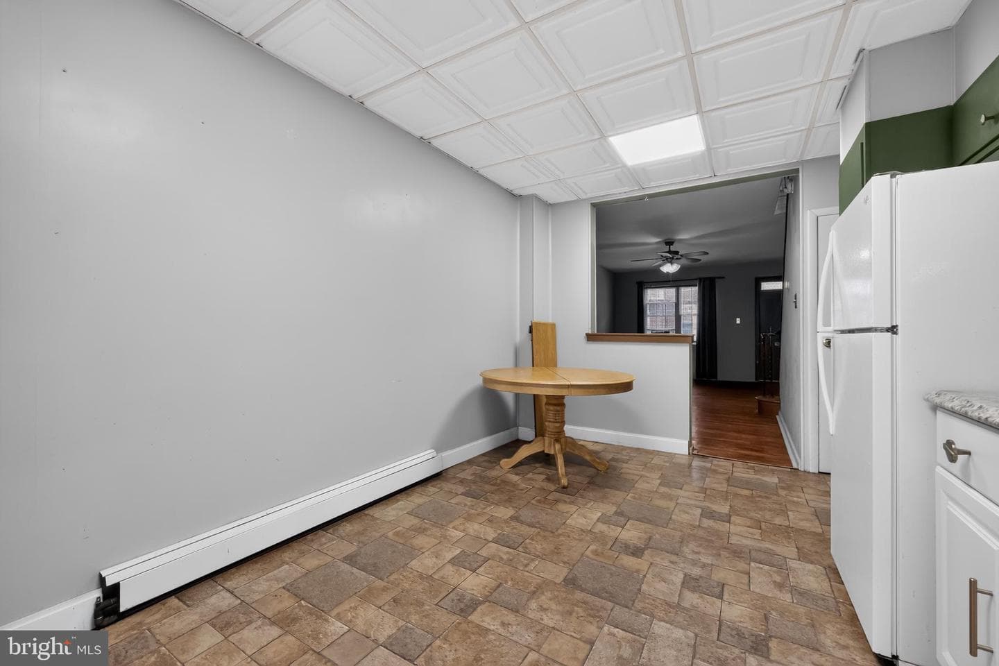 2336 S Chadwick Street photo 11