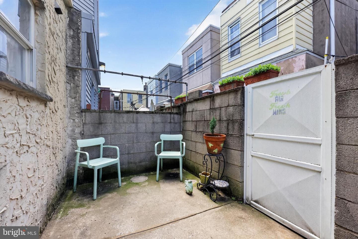 2336 S Chadwick Street photo 13