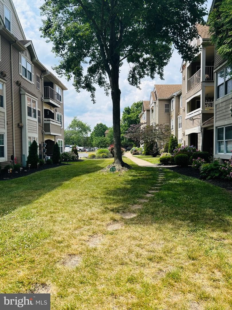 55301 Delaire Landing Road #301 photo 7