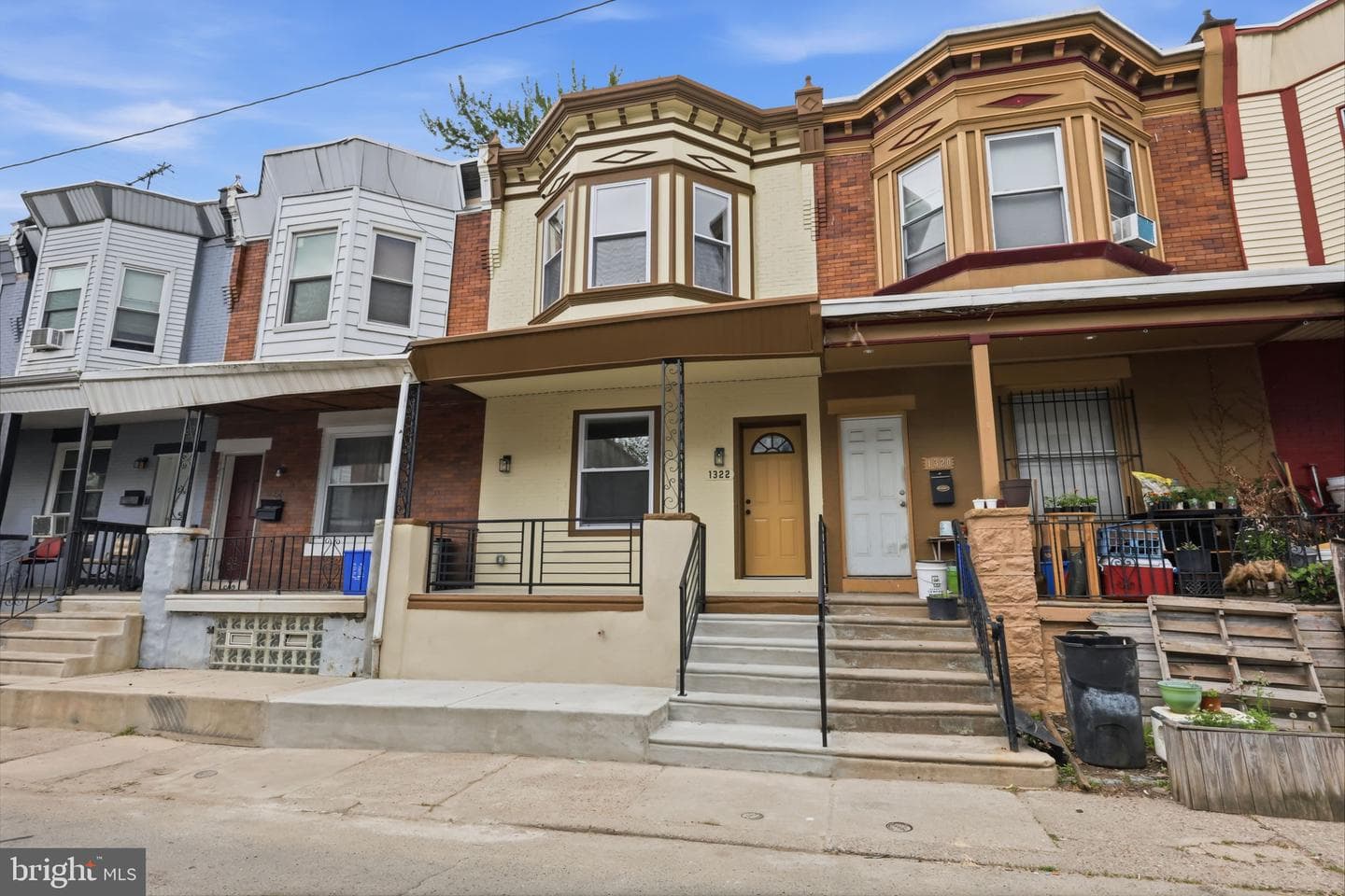 1322 S Lindenwood Street photo 36