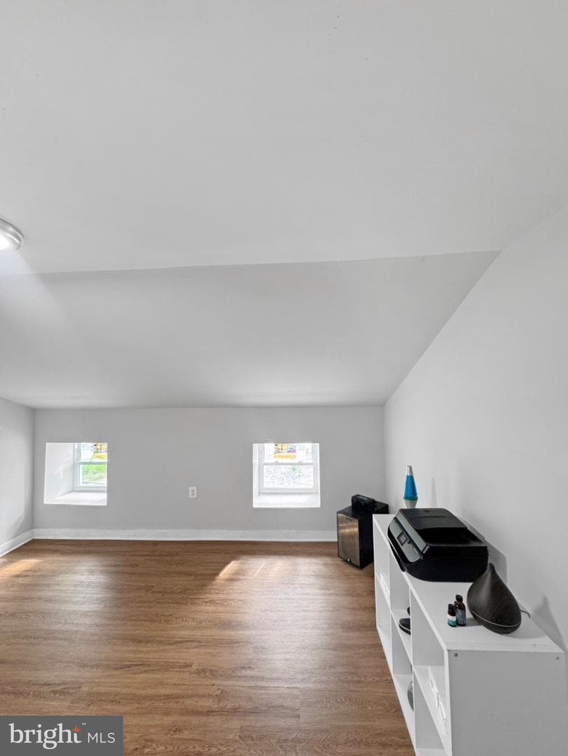 1245 Adams Avenue photo 23