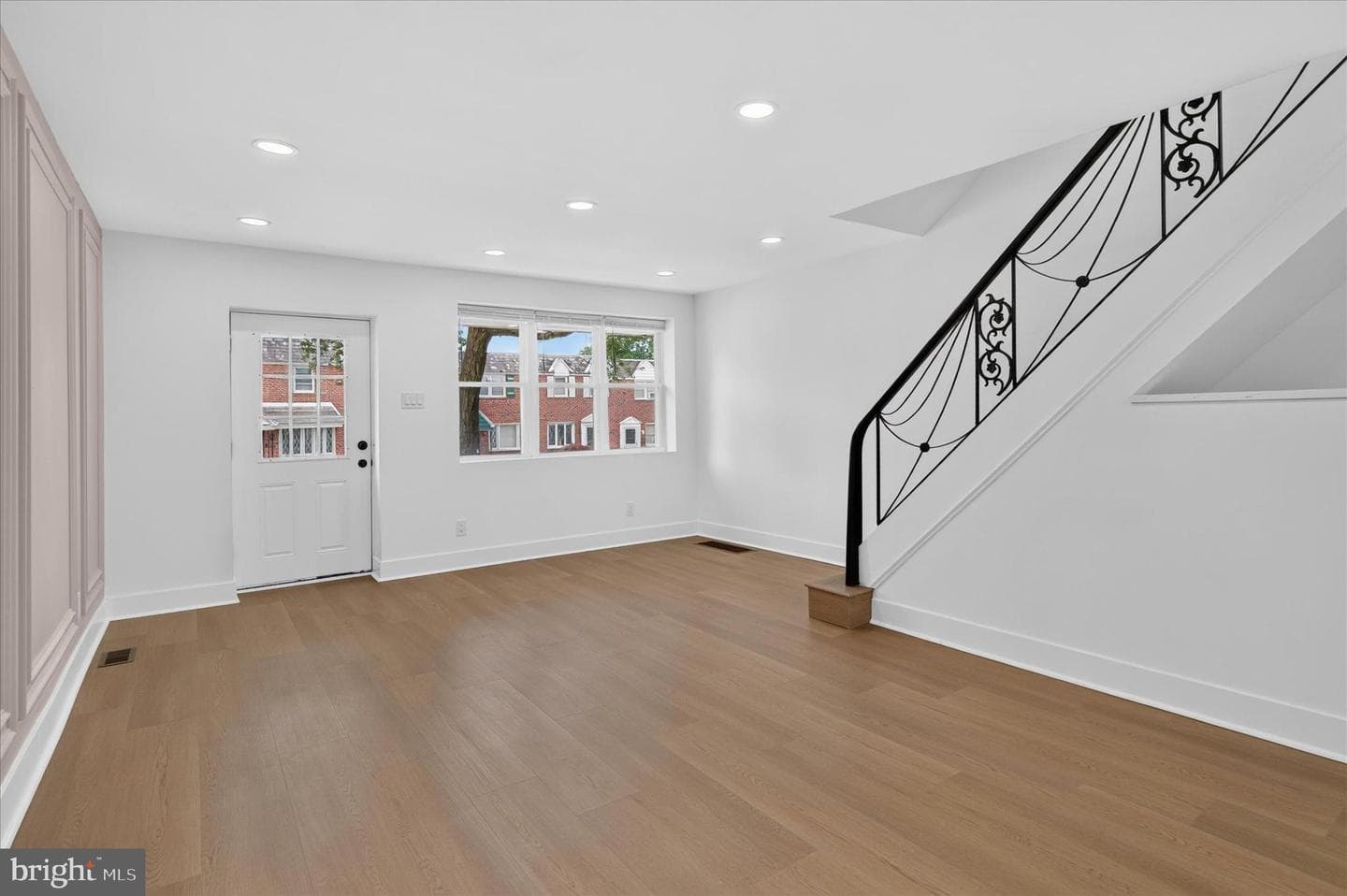 8613 Rugby Street photo 11