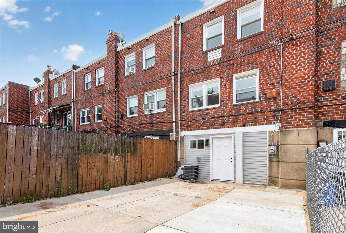 8613 Rugby Street photo 35