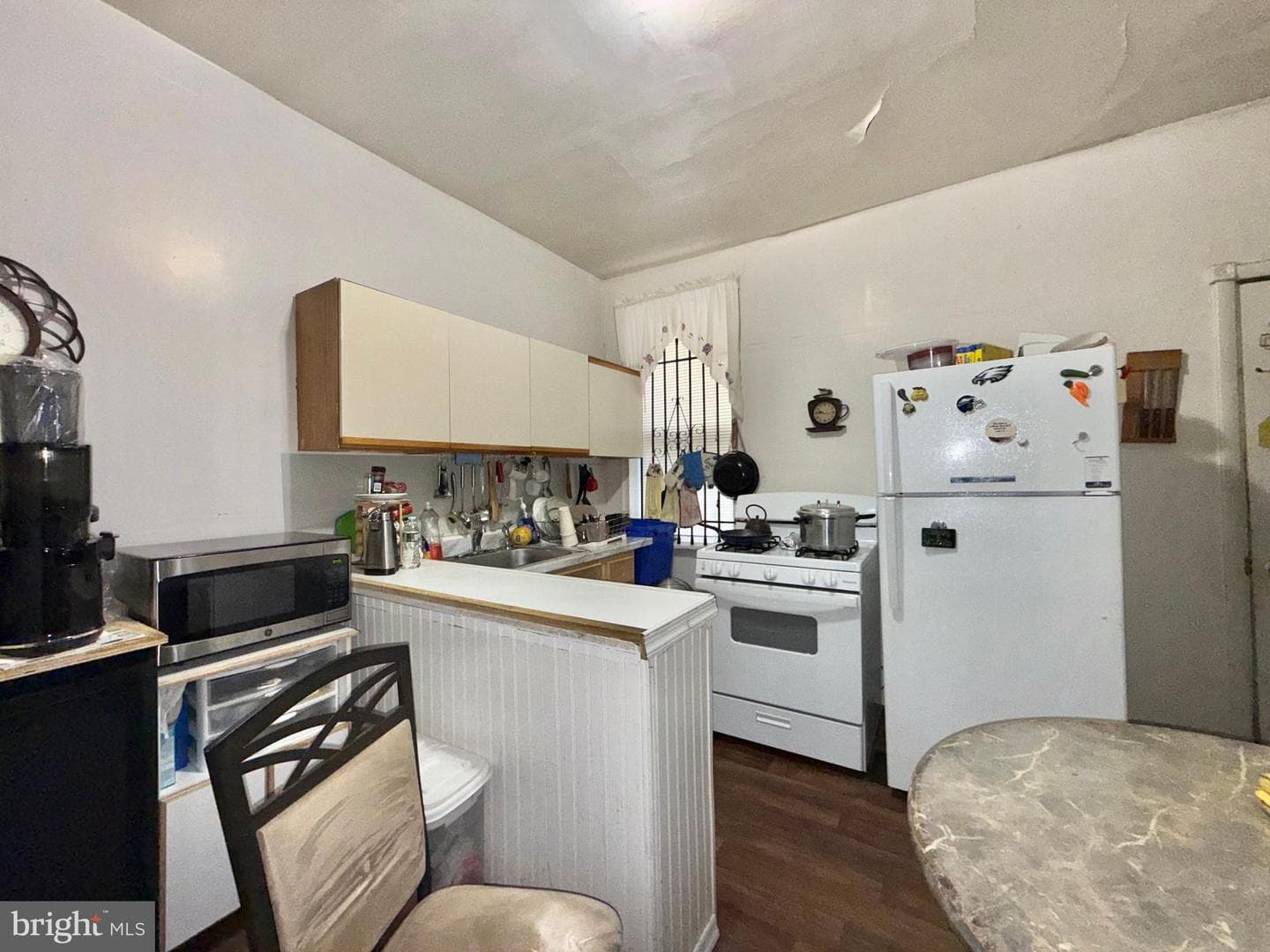 638 W Mayfield Street photo 17