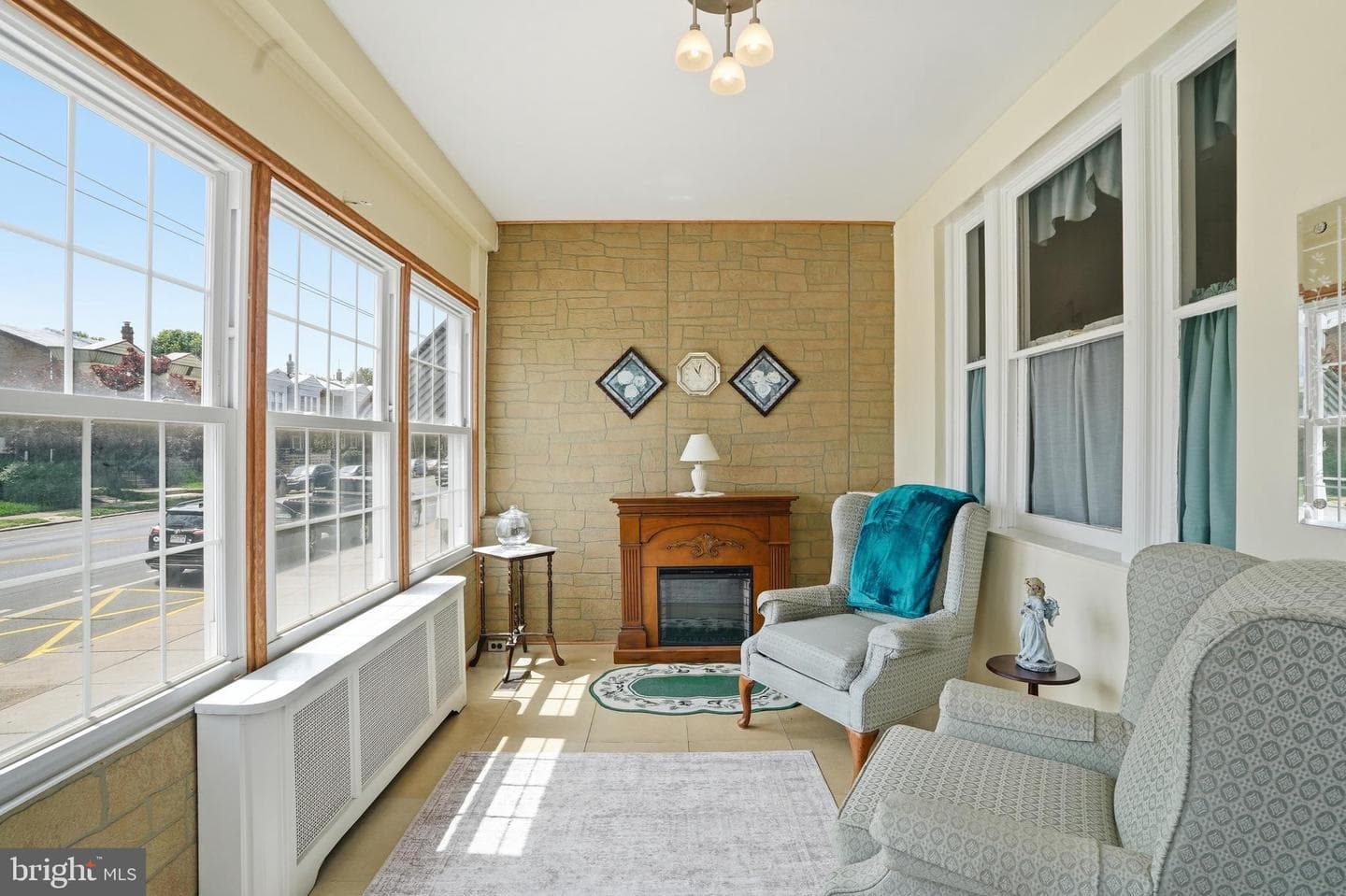 7042 Torresdale Avenue photo 4