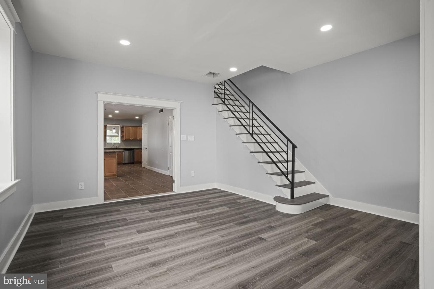 6709 Charles Street photo 9