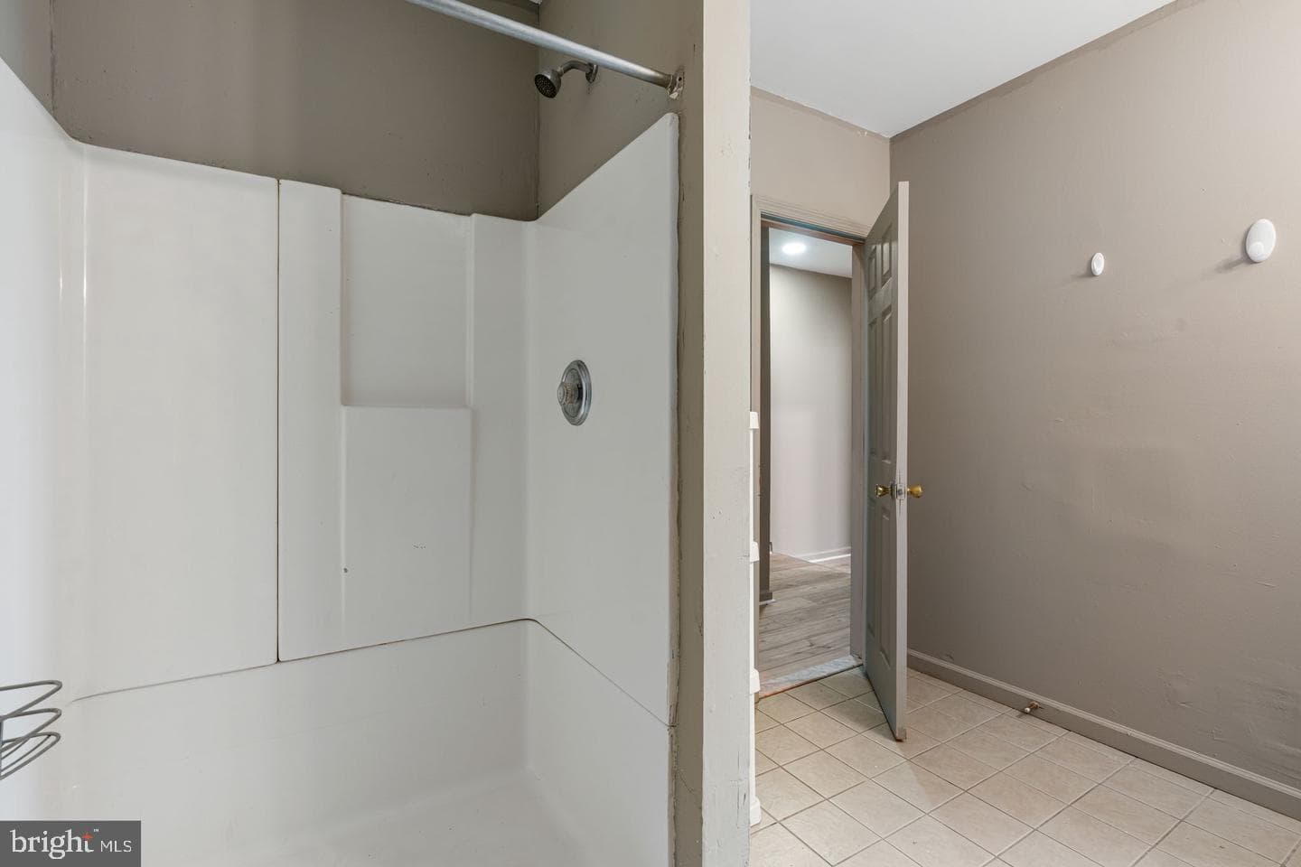 1531 W Norris Street photo 7