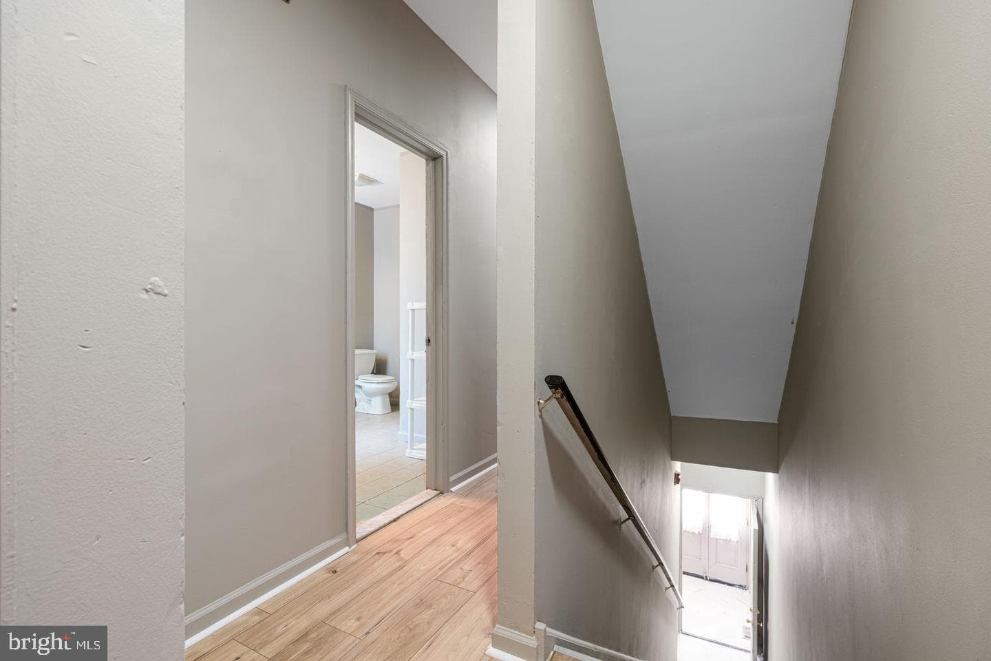 1531 W Norris Street photo 8