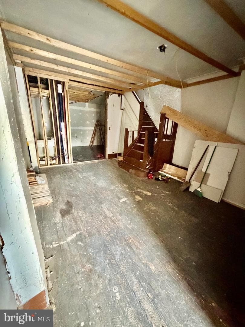 1217 W Venango Street photo 3